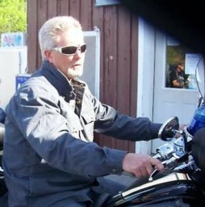 Meet your Posher, Bobby